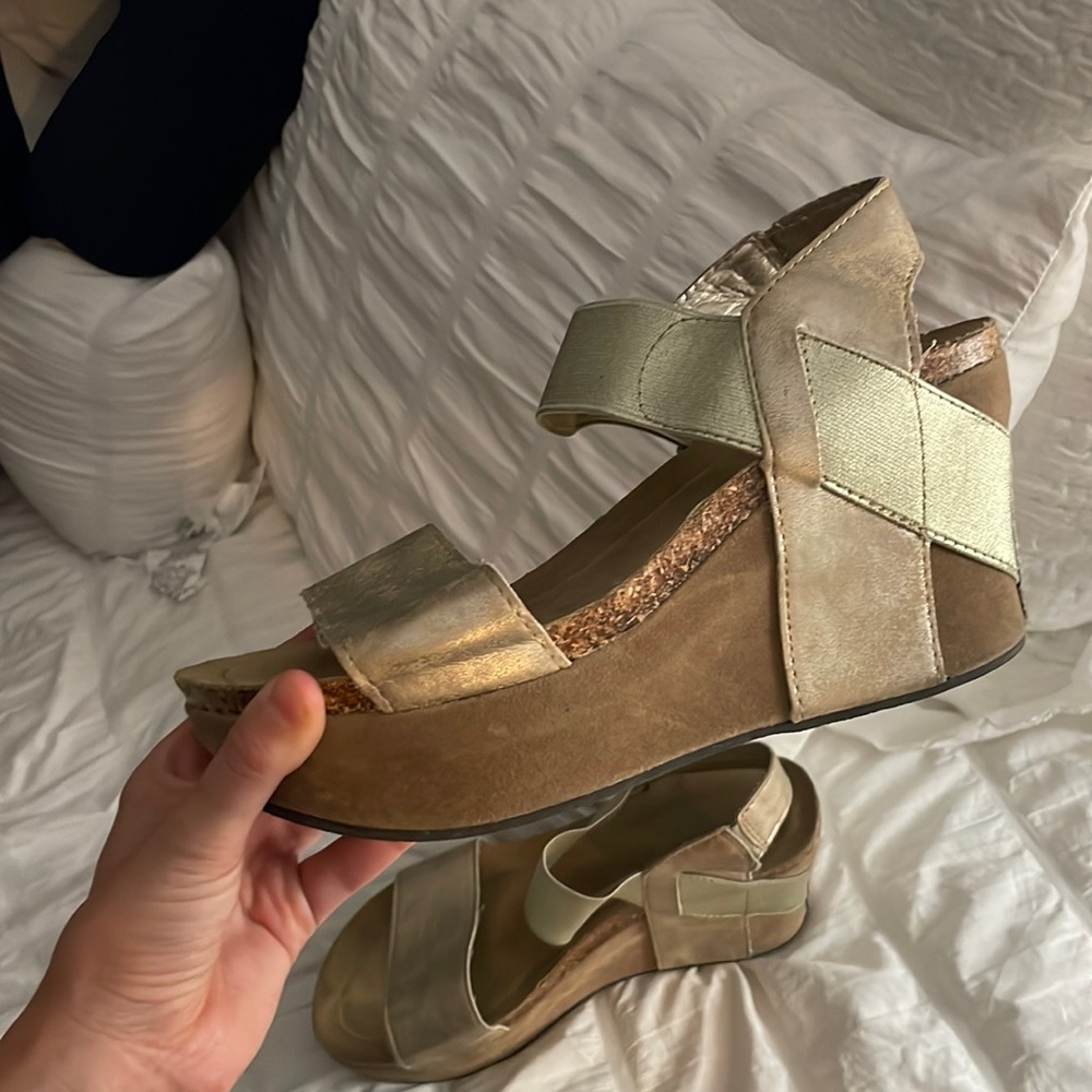 Brown and gold wedges